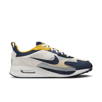 Michigan Nike Air Max Solo Men's Shoes