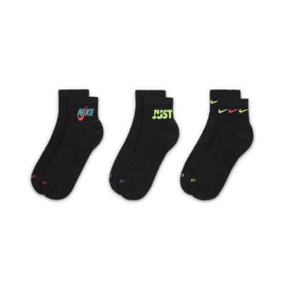 Nike Everyday Plus Cushioned Trainings-Knöchelsocken (3 Paar)