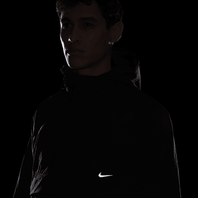 Nike A.P.S. Chaqueta ligera y versátil y Repel UV - Hombre