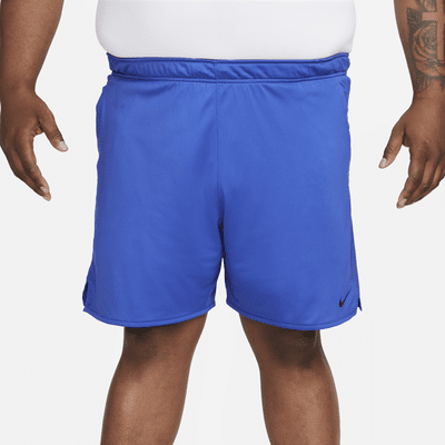 Shorts versátiles sin forro Dri-FIT de 18 cm para hombre Nike Totality