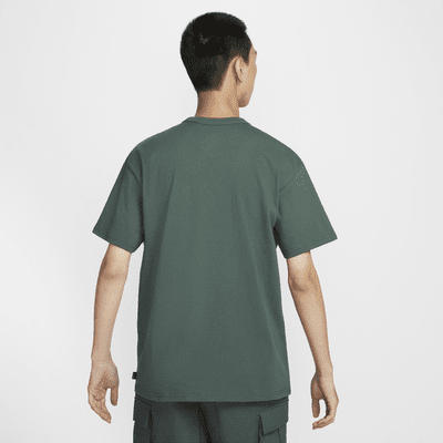 Nike Sportswear Premium Essentials Men's Pocket T-Shirt