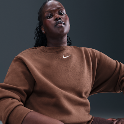 Nike Sportswear Phoenix Fleece Women's Oversized Crew-Neck Sweatshirt (Plus Size)