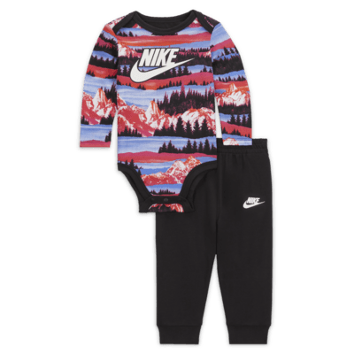 Nike Sportswear Snow Day