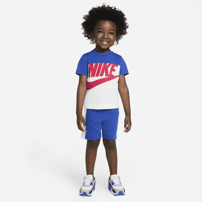 Nike Sportswear Toddler T-Shirt and Shorts Set