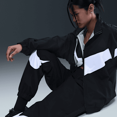 Nike Sportswear Women's Mid-Rise Joggers