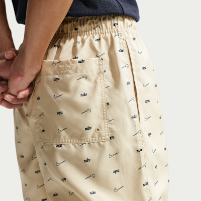 Shorts Flow de tejido Woven para hombre Nike Sportswear Club