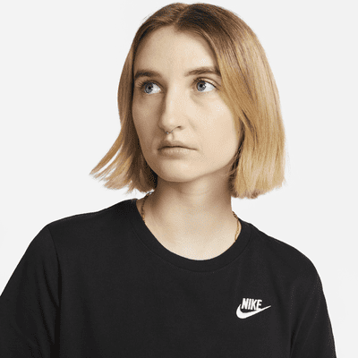 Nike Sportswear Club Essentials T-shirt voor dames