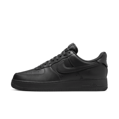 Nike Air Force 1 '07 EasyOn 鞋款