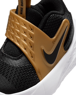 Nike Team Hustle D 12