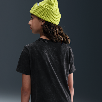 Nike Sportswear Big Kids' T-Shirt