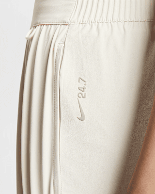 Nike 24.7 PerfectStretch