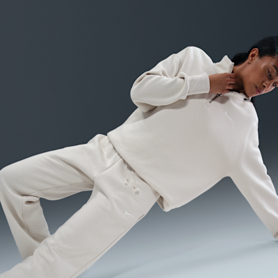 Nike Sportswear Phoenix Fleece Women's Mid-Rise Open-Hem Pants