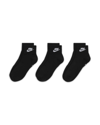 Nike Everyday Essential
