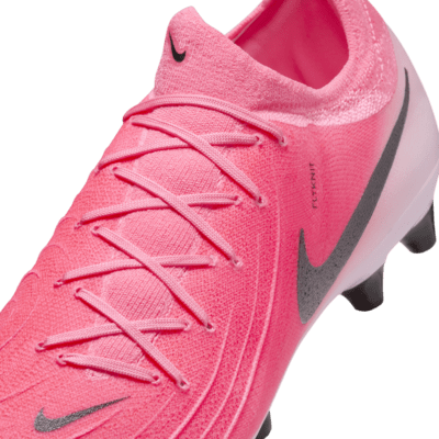 Nike Phantom GX 2 Pro AG alacsony szárú, stoplis futballcipő