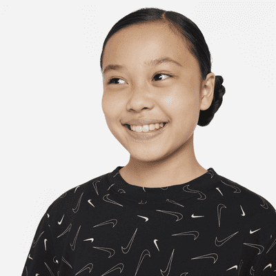 Nike Sportswear Big Kids' (Girls') T-Shirt