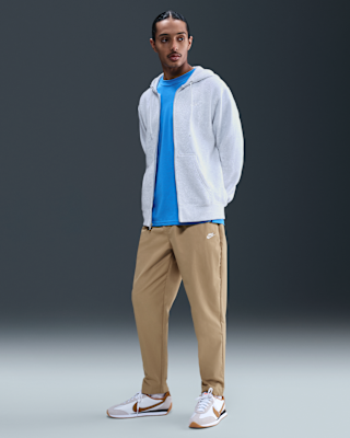 Мужские  Nike Club Woven Tapered Pants