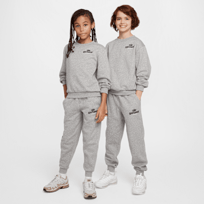 Nike Sportswear Club Older Kids' French Terry Sweatshirt