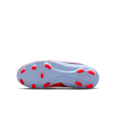 Nike Jr. Phantom 6 Low Club Big Kids' Multi-Ground Soccer Cleats