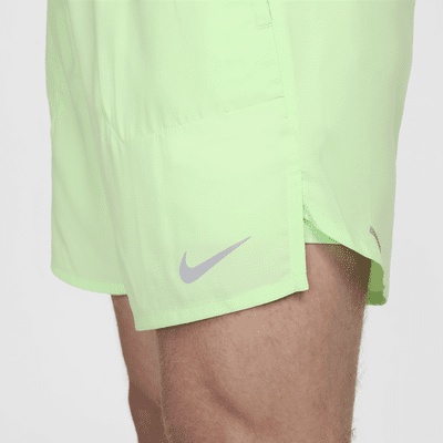 Shorts de running 2 en 1 Dri-FIT de 18 cm para hombre Nike Stride