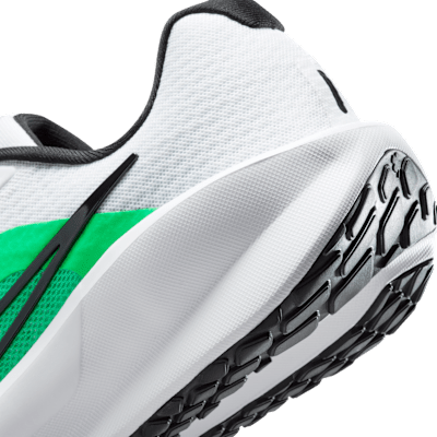 Tenis de correr en pavimento para hombre Nike Downshifter 13