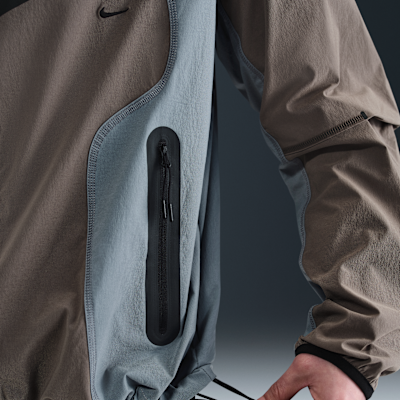Nike Tech Men's Dri-FIT Woven Color-Block Windrunner Oversized Jacket