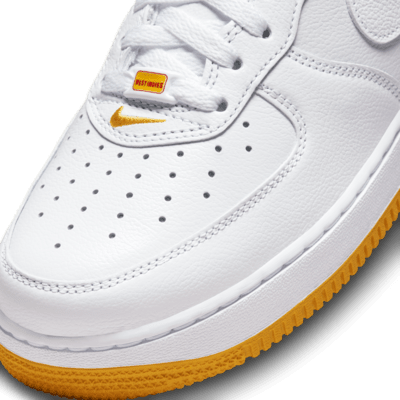 Tenis para hombre Nike Air Force 1 Low Retro QS