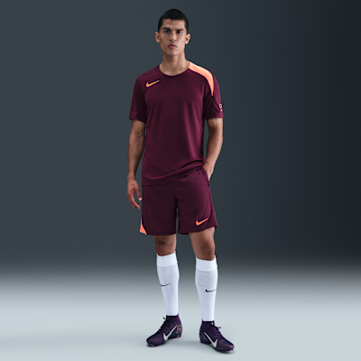 Nike Strike
