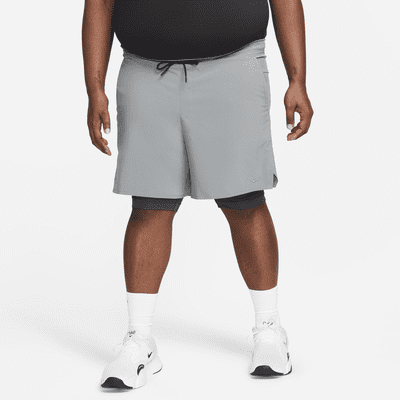 Nike Unlimited Pantalón corto versátil Dri-FIT 2 en 1 de 18 cm - Hombre