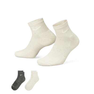 Nike Everyday Plus Cushioned Training Ankle Socks (2 Pairs)