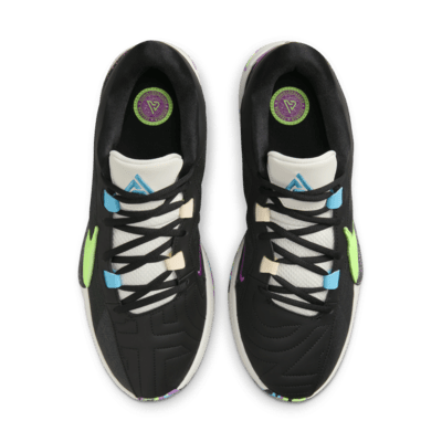 Freak 5 | Image 3