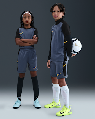 Детские шорты Nike Academy Big Kids' Dri-FIT 7" Soccer Shorts
