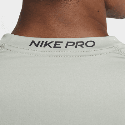 Nike Pro Men's Dri-FIT Slim Short-Sleeve Top