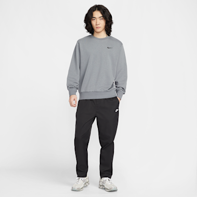 Nike Club Men's Woven Tapered Trousers