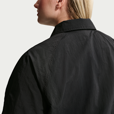 Chamarra de coach oversized para mujer Nike Sportswear (talla grande)