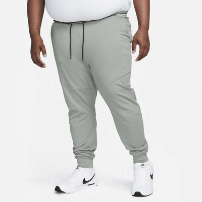 Sportswear Tech Fleece Lightweight Men's Slim-Fit Jogger Sweatpants.