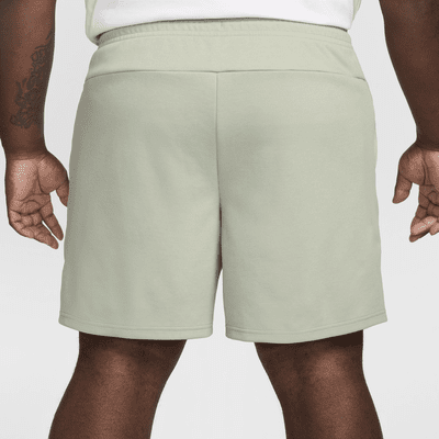 Shorts Dri-FIT de 18 cm sin forro con protección UV versátiles para hombre Nike Primary