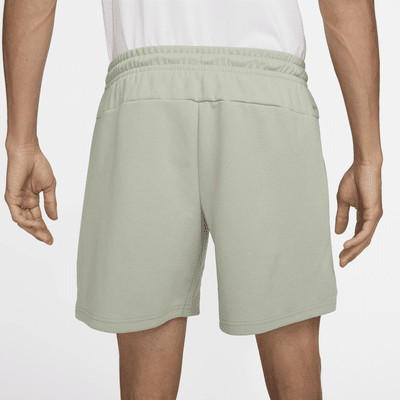 Nike Primary Dri-FIT UV allsidig shorts uten fôr til herre (18 cm)