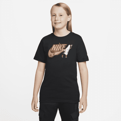 Nike Sportswear Big Kids' (Boys') T-Shirt