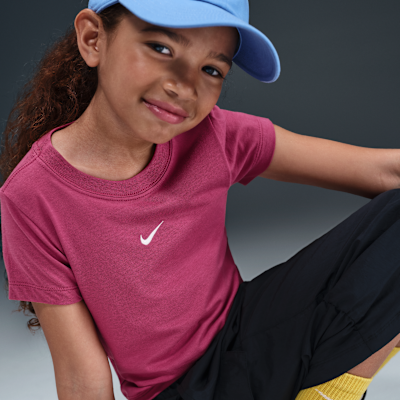 Nike Sportswear Older Kids' (Girls') Cropped T-Shirt