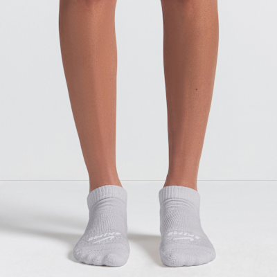 Calcetines al tobillo NikeSKIMS Dri-FIT para mujer (3 pares)