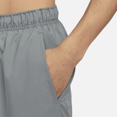 Nike Dri-FIT Challenger Men's 23cm (approx.) Unlined Versatile Shorts