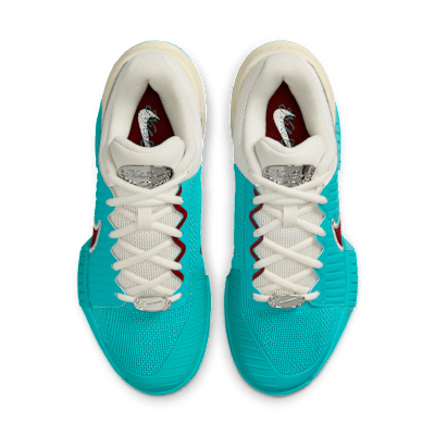 Nike GP Challenge Pro Premium Women's Clay Court Tennis Shoes