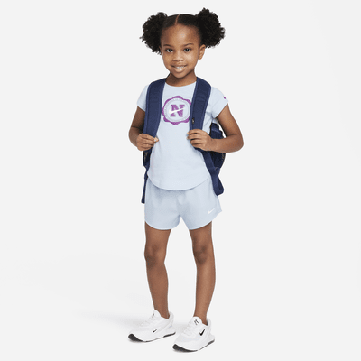 Playera con gráfico infantil Nike Prep in Your Step