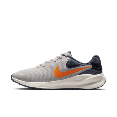 Tenis para correr en pavimento para hombre Nike Revolution 7