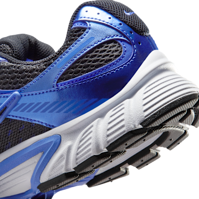 Nike V5 RNR Women's Shoes with Reflective Accents