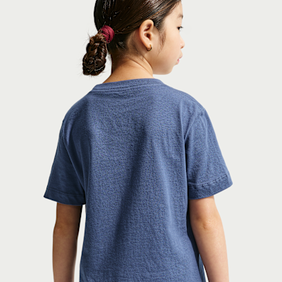 Nike Sportswear Older Kids' T-Shirt