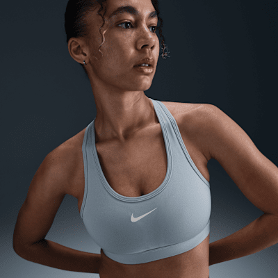 Nike Swoosh Medium-Support Women's Padded Sports Bra