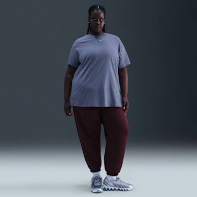 Nike Sportswear Essential Women's T-Shirt (Plus Size)