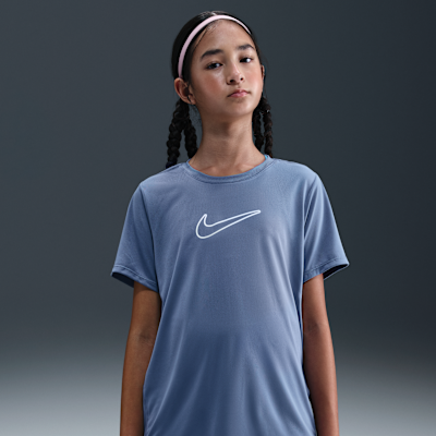 Nike One Fitted