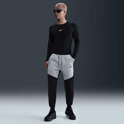 Nike Tech